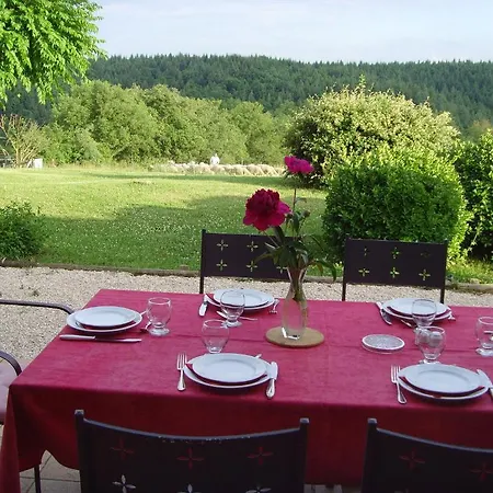 Table D'hotes La Ferme Des Mouleres Bed and Breakfast *